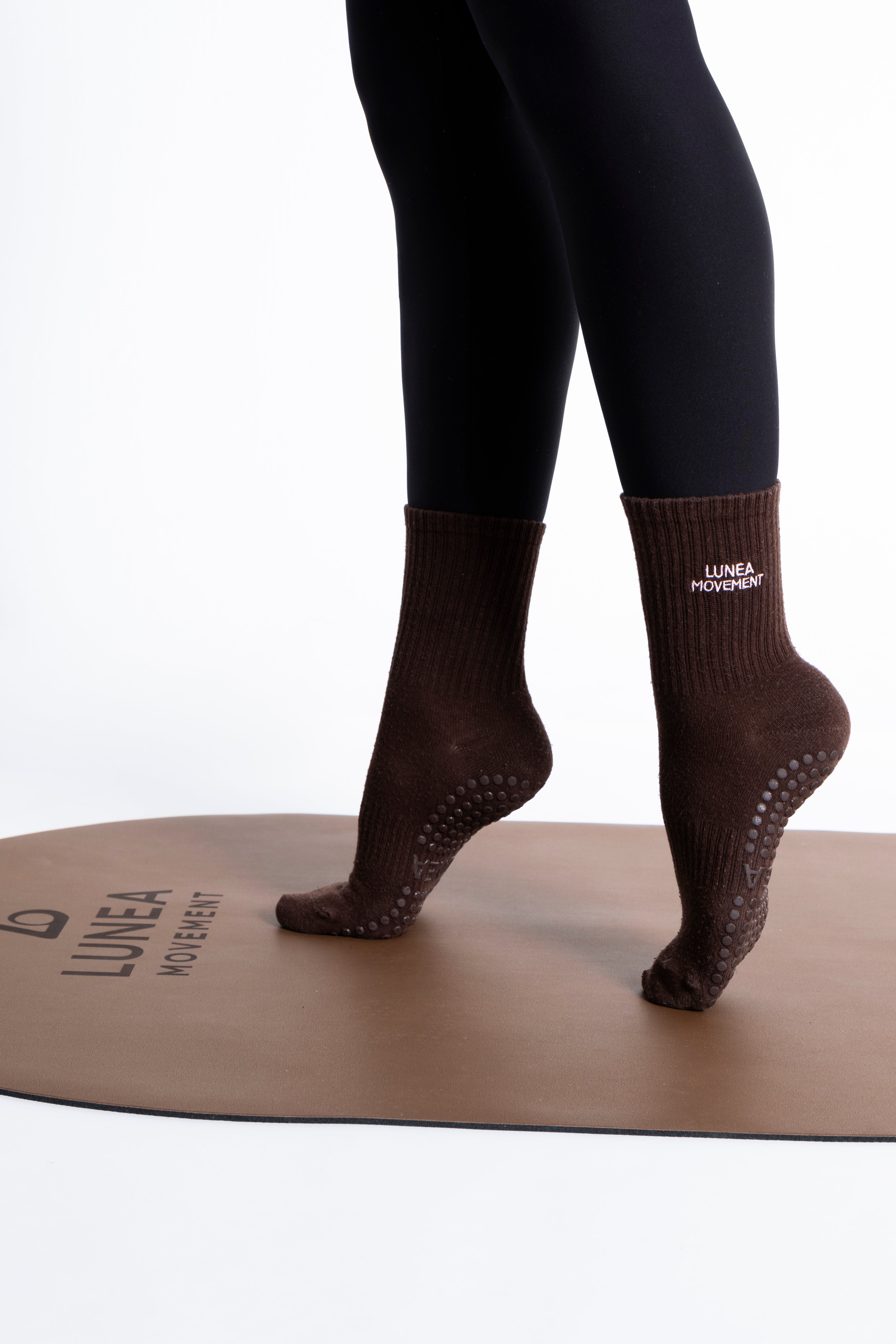 GRIP SOCK - LUNEA MOVEMENT BROWN
