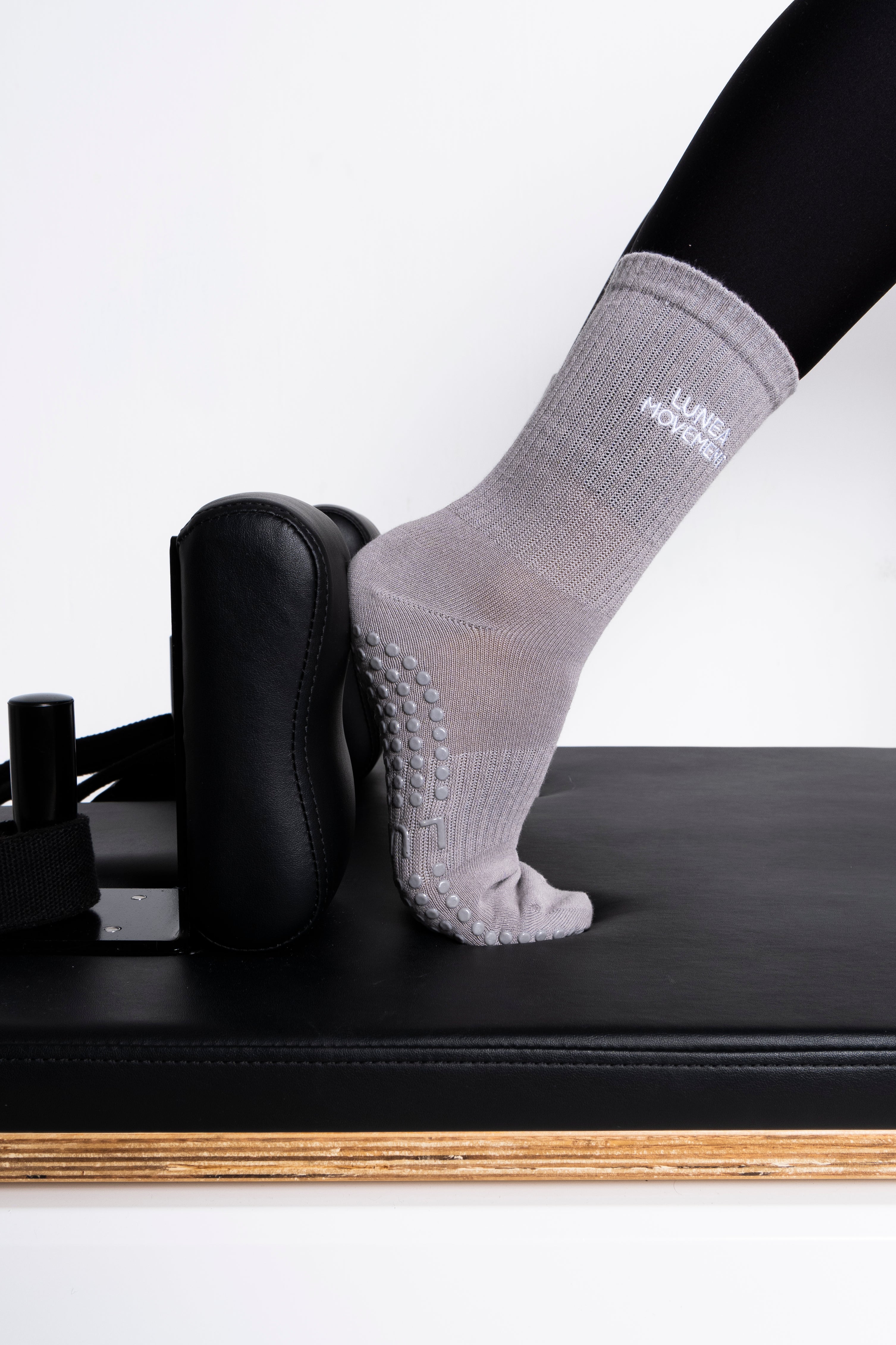 GRIP SOCK - LUNEA MOVEMENT GRAY