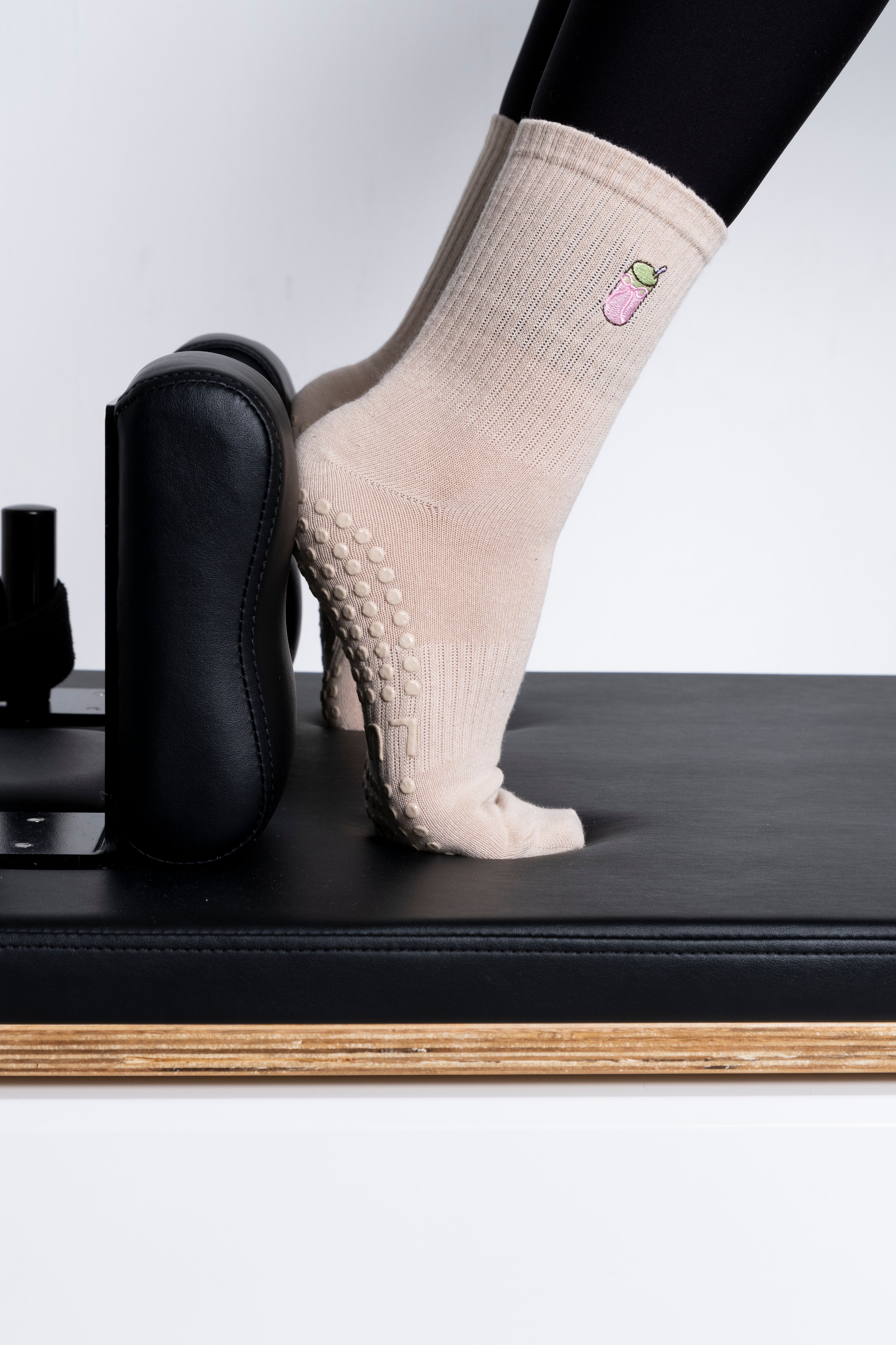 GRIP SOCK - STRAWBERRY MATCHA