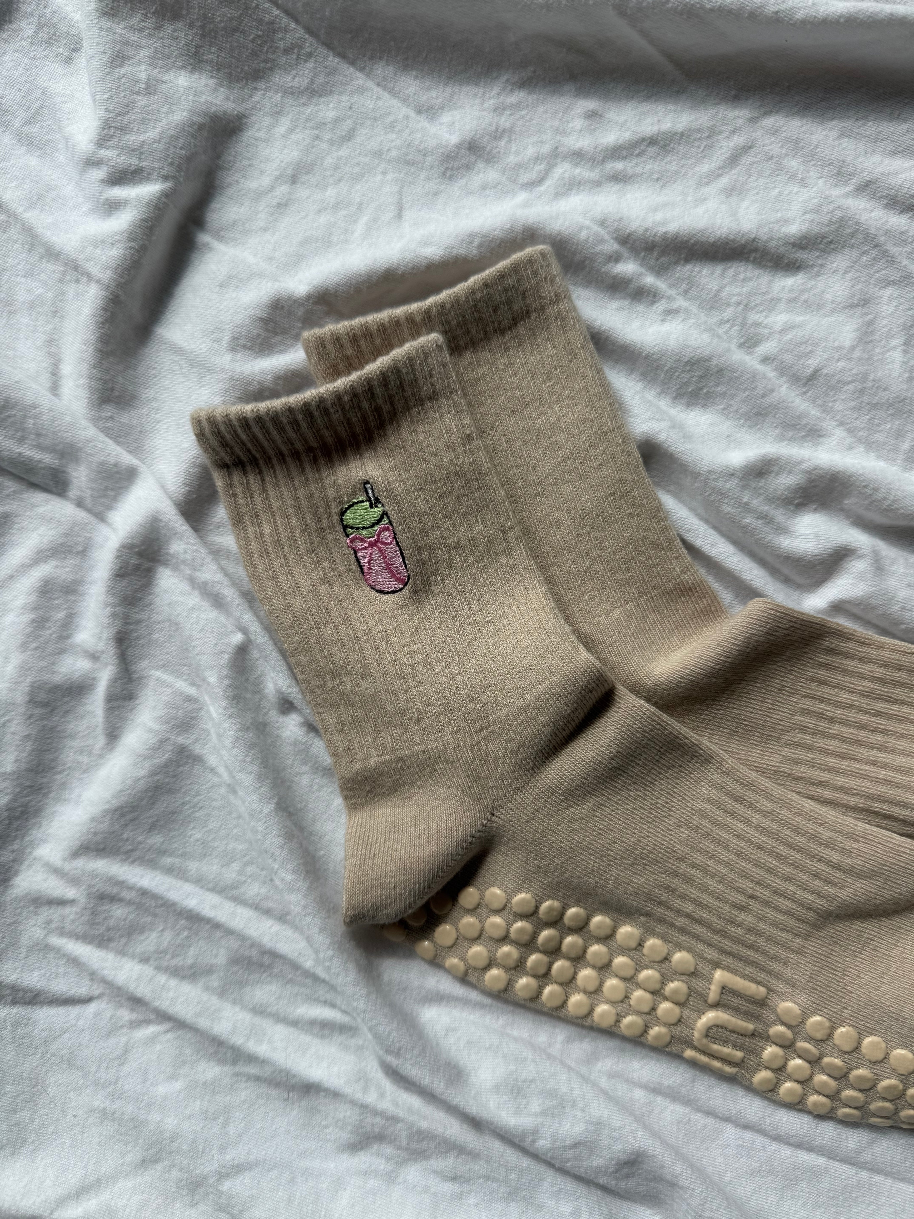 GRIP SOCK - STRAWBERRY MATCHA